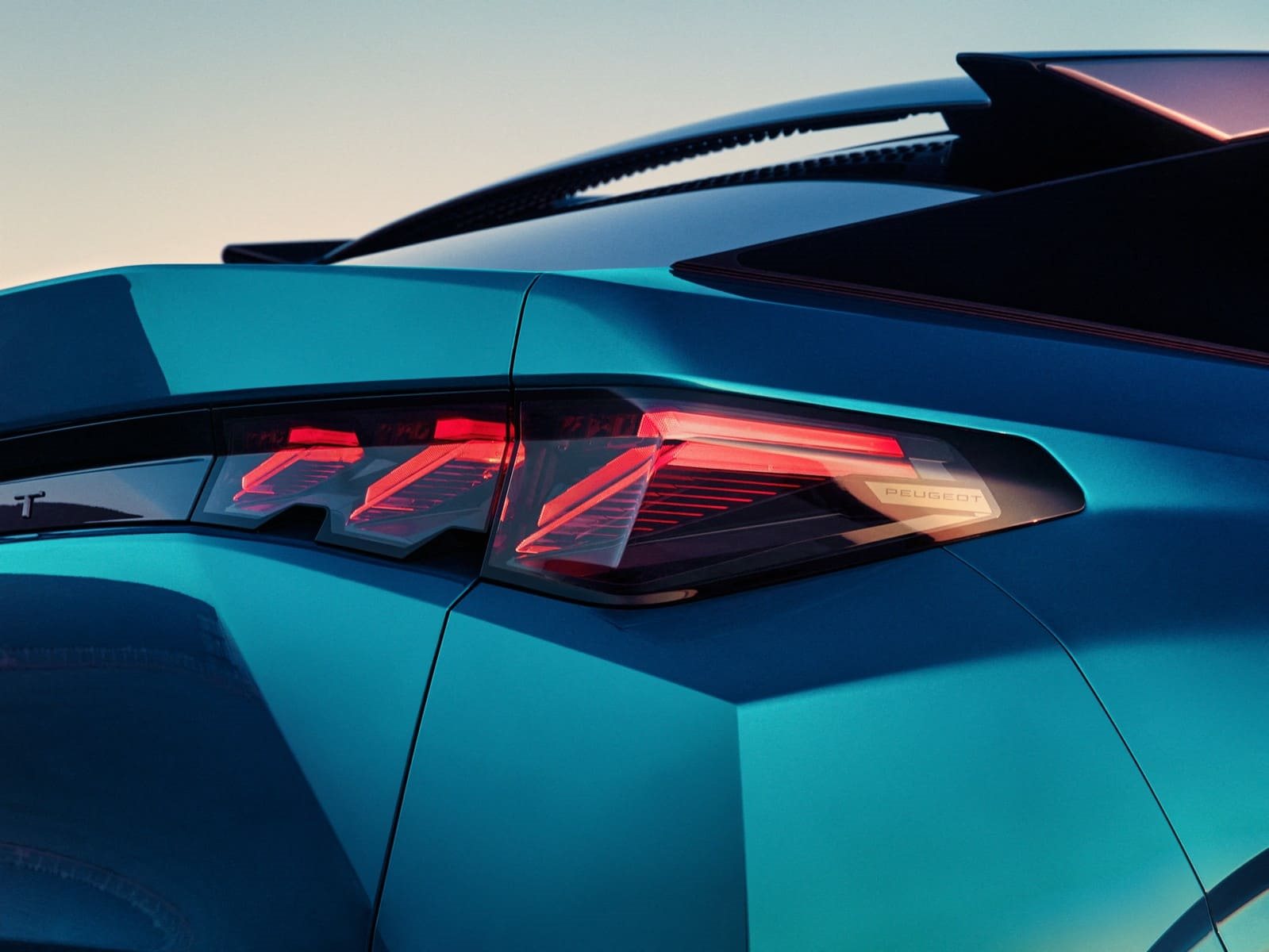 2024 - PEUGEOT E-3008 OBSESSION BLUE, foto 29