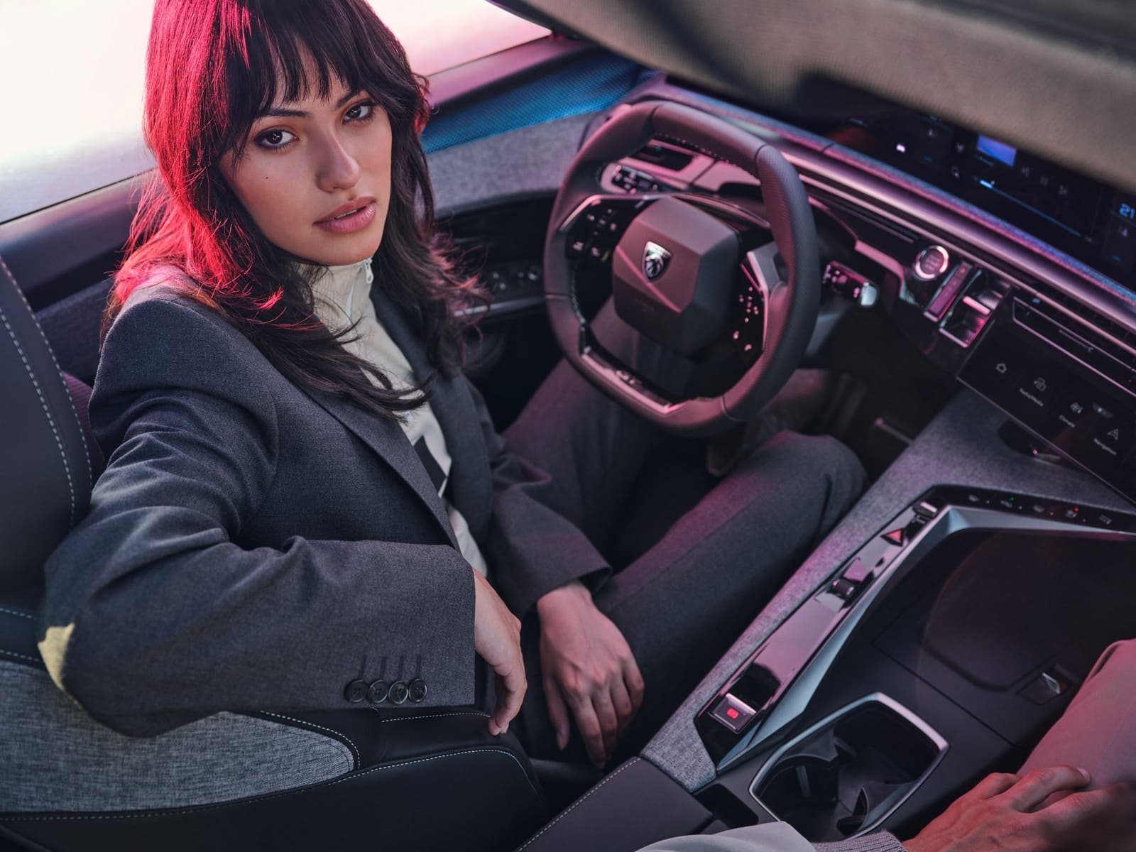 2024 - PEUGEOT E-3008 OBSESSION BLUE, foto 64
