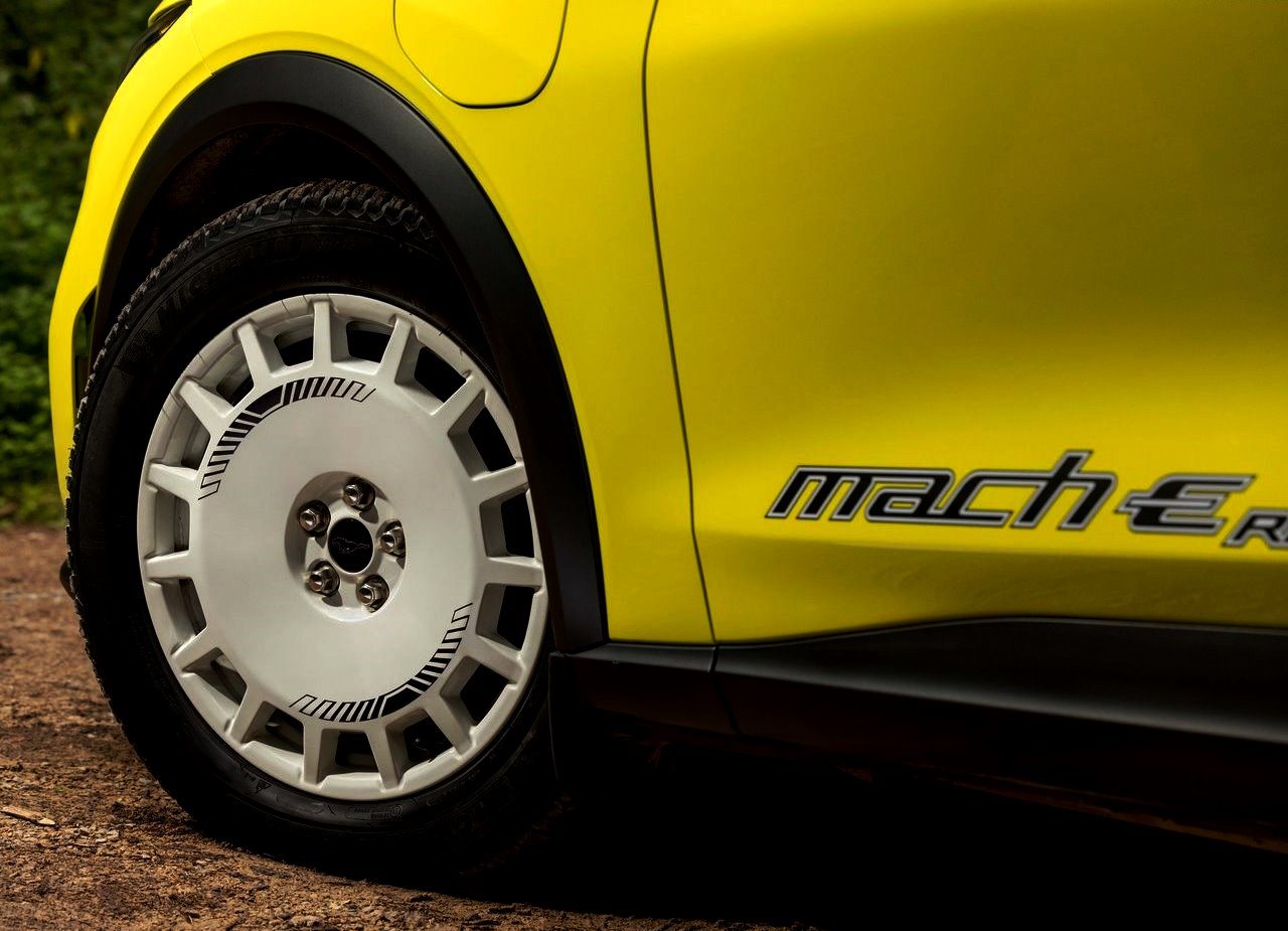 FORD MUSTANG MACH-E RALLY, foto 22