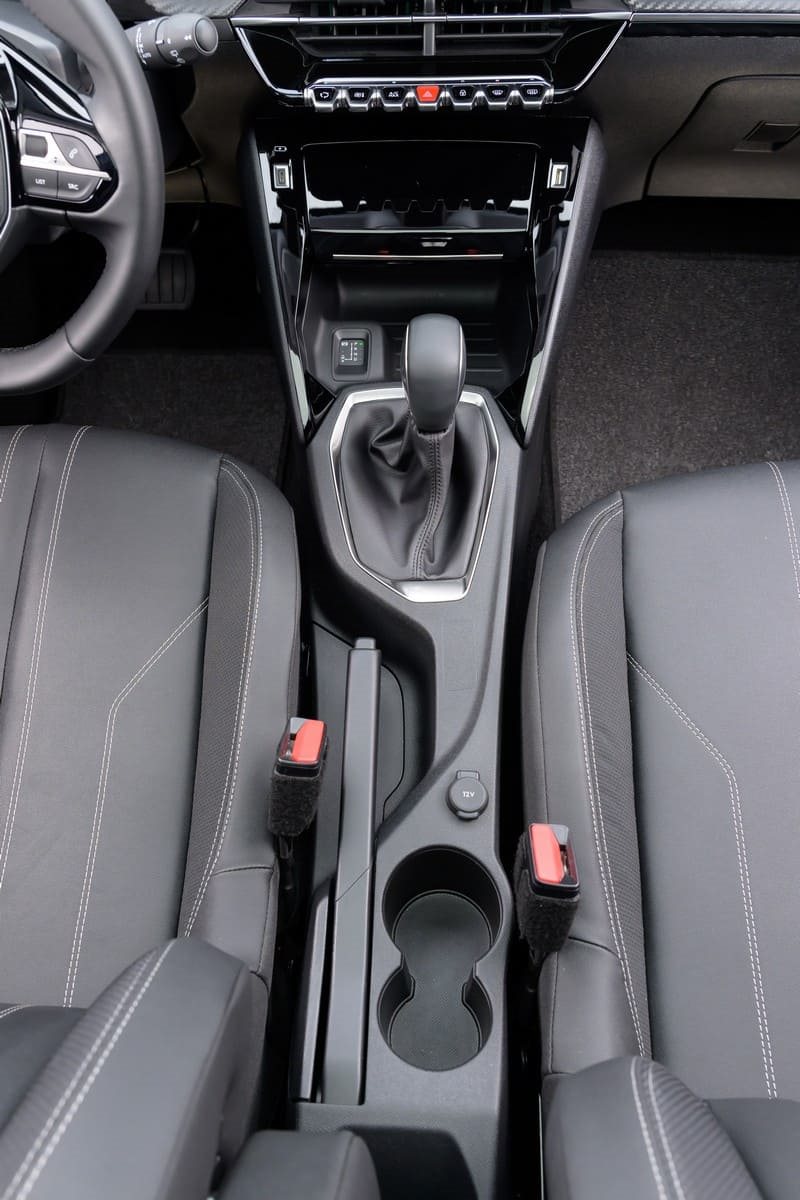 2024 - PEUGEOT 208 GRIFFE TURBO, foto 24