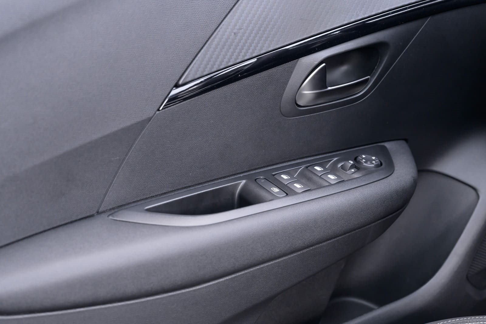 2024 - PEUGEOT 208 GRIFFE TURBO, foto 29