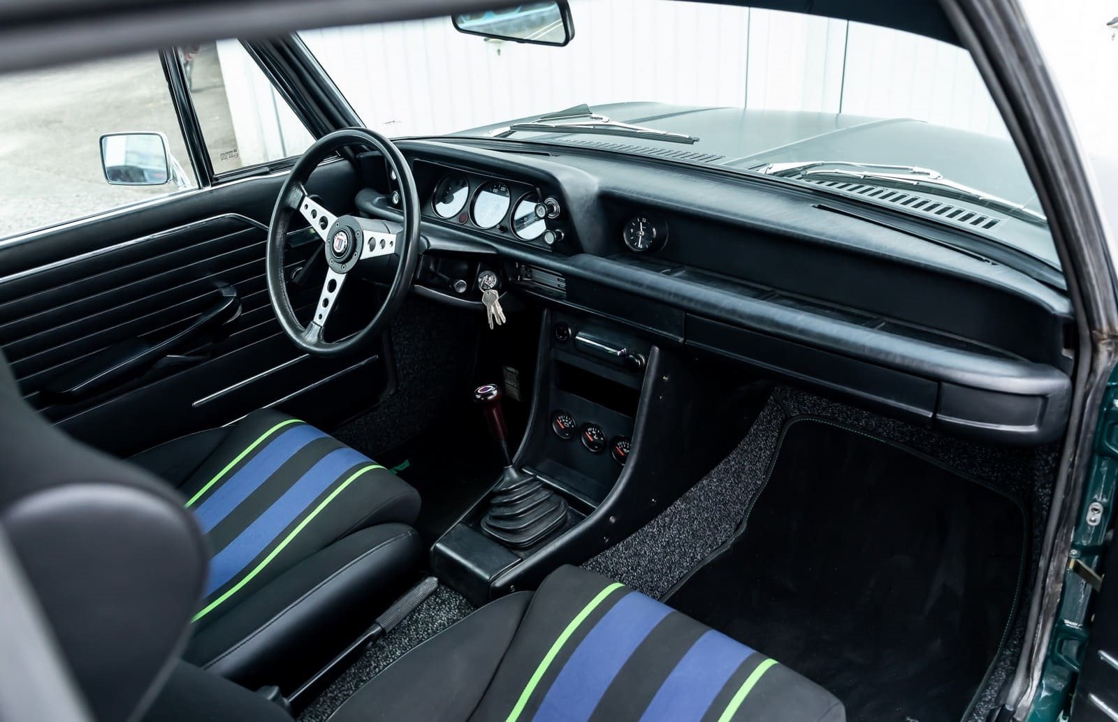 BMW 2002 TII ALPINA BY MANHART, foto 17