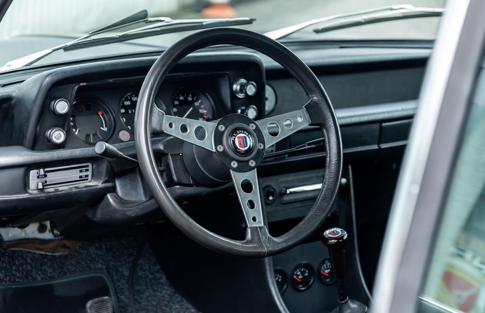 BMW 2002 TII ALPINA BY MANHART, foto 20