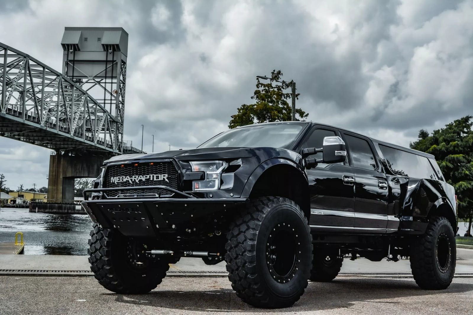 2023 - FORD F-250 SVN CUSTOM BY MEGAREXX, foto 23