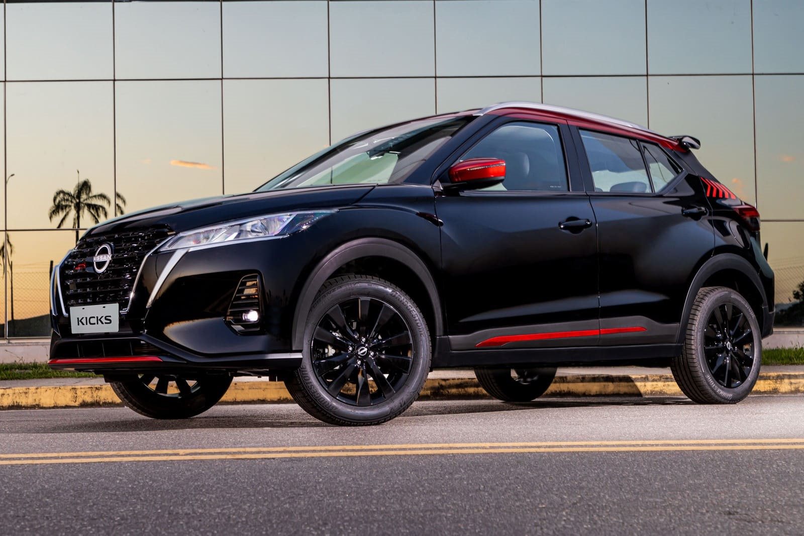 2024 - NISSAN KICKS XPLAY, foto 3