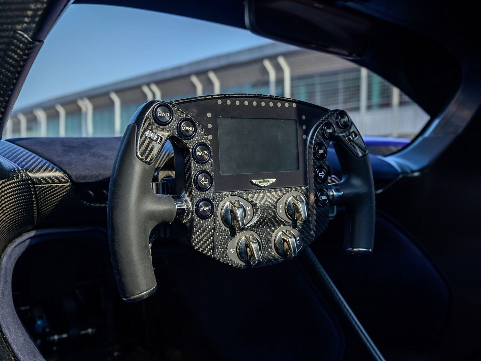 2022 - ASTON MARTIN VALKYRIE AMR PRO #8, foto 17