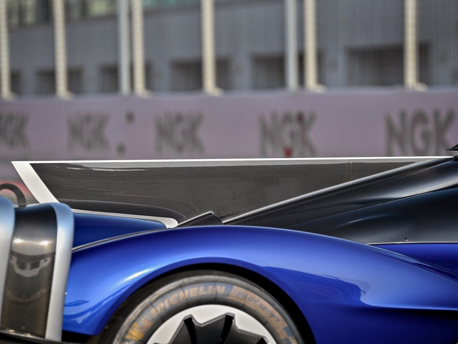 2022 - ASTON MARTIN VALKYRIE AMR PRO #8, foto 43