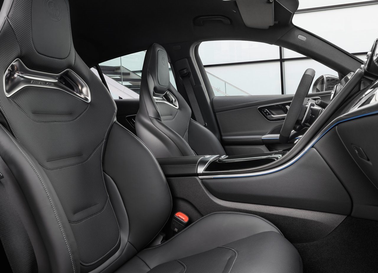 MERCEDES-AMG GLC 63 S COUPE E PERFORMANCE, foto 17