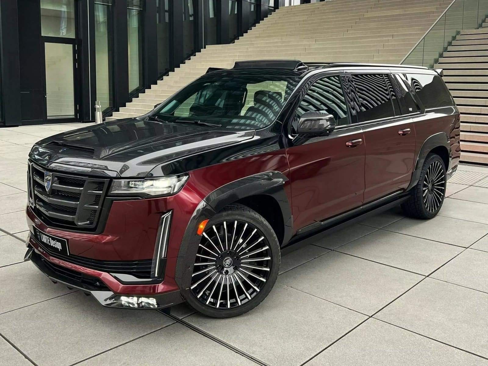 2023 - CADILLAC ESCALADE BY LARTE DESIGN, foto 1