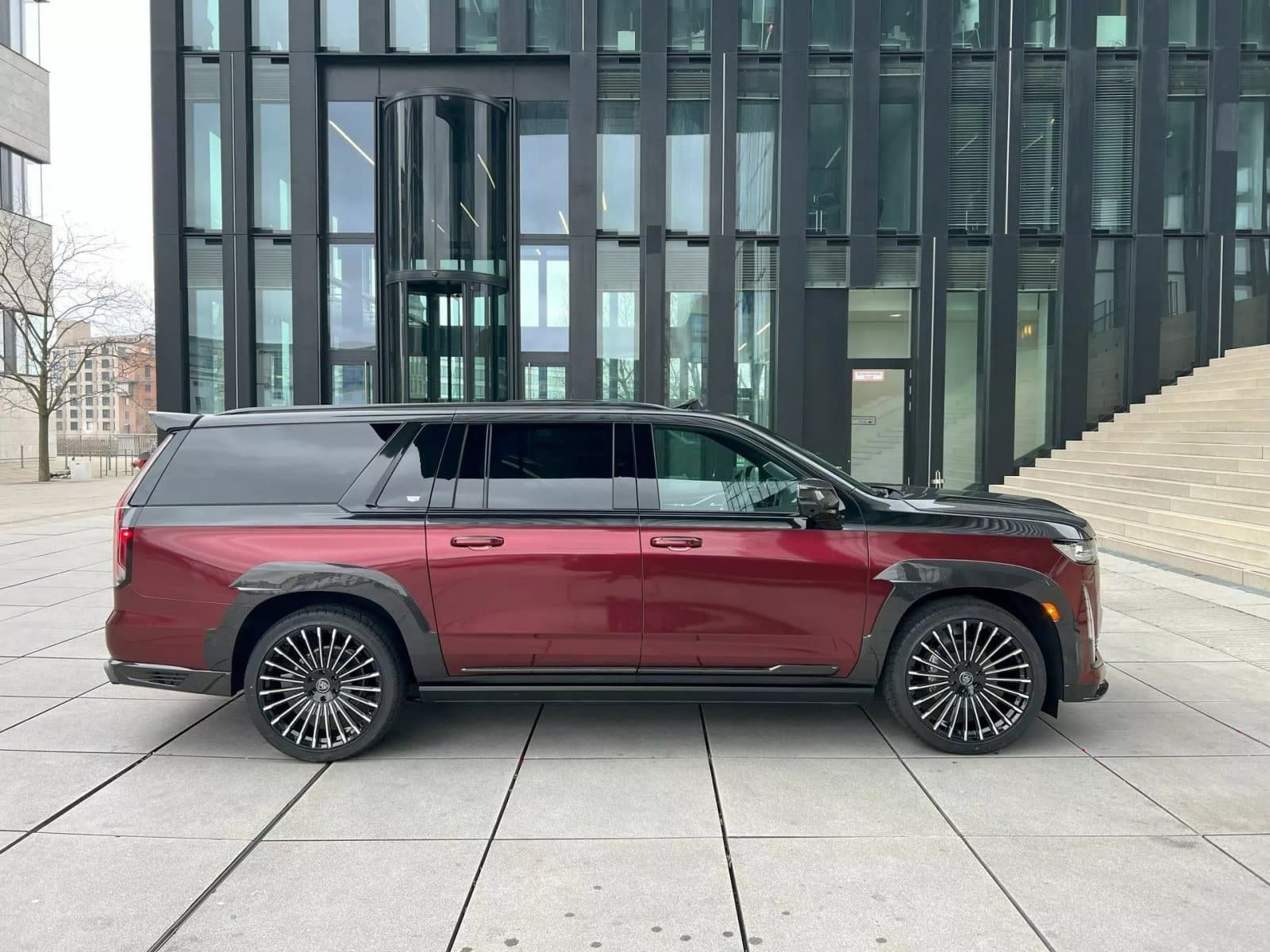 2023 - CADILLAC ESCALADE BY LARTE DESIGN, foto 6