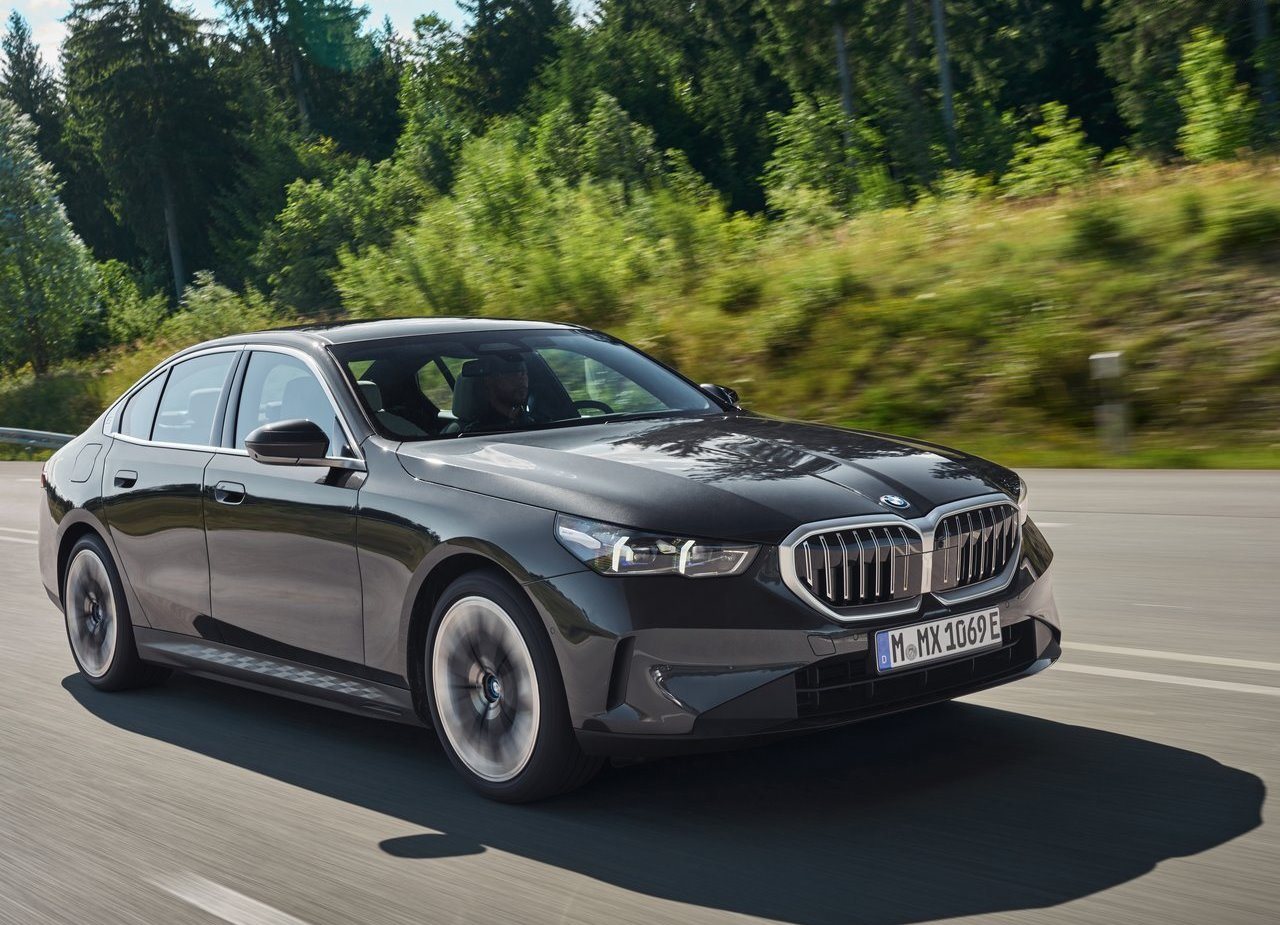 BMW 530e SEDAN, foto 5