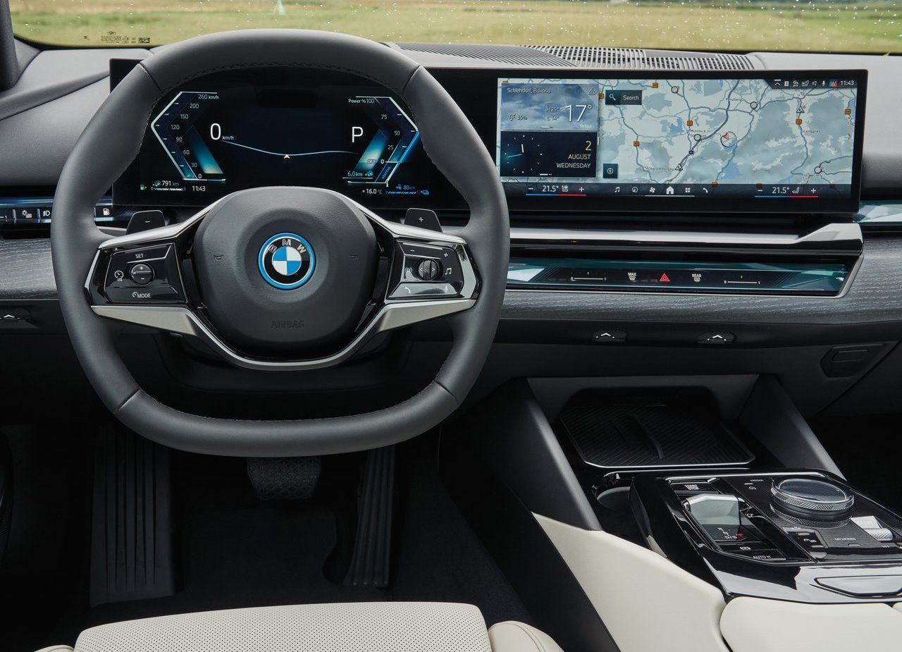 BMW 530e SEDAN, foto 29