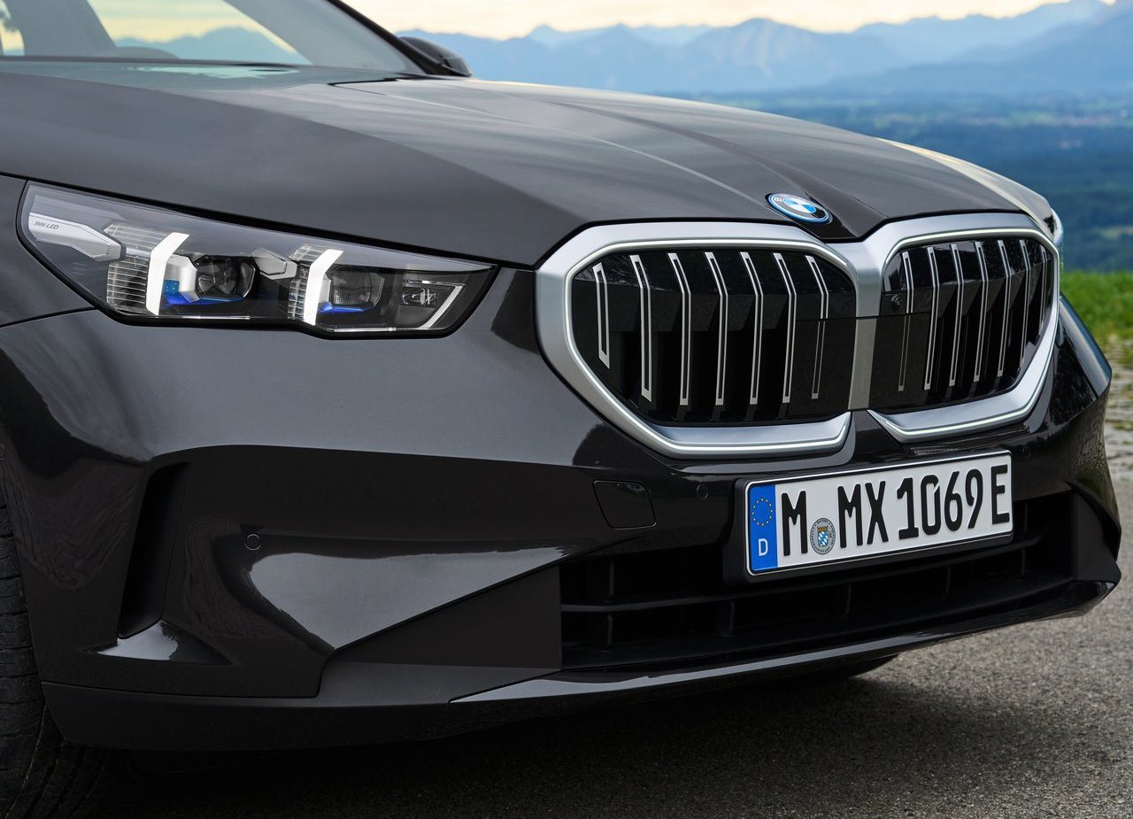 BMW 530e SEDAN, foto 37