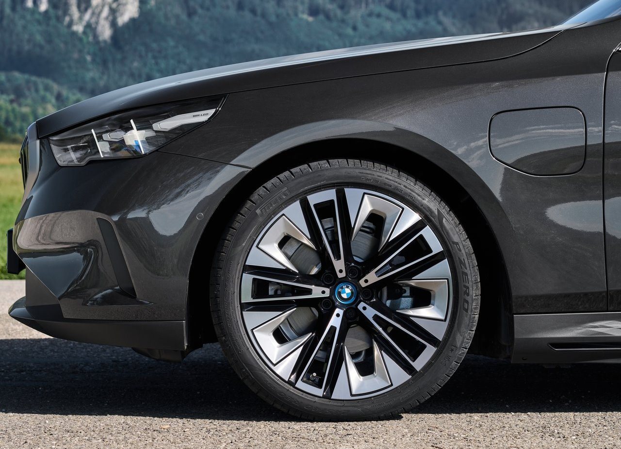 BMW 530e SEDAN, foto 40