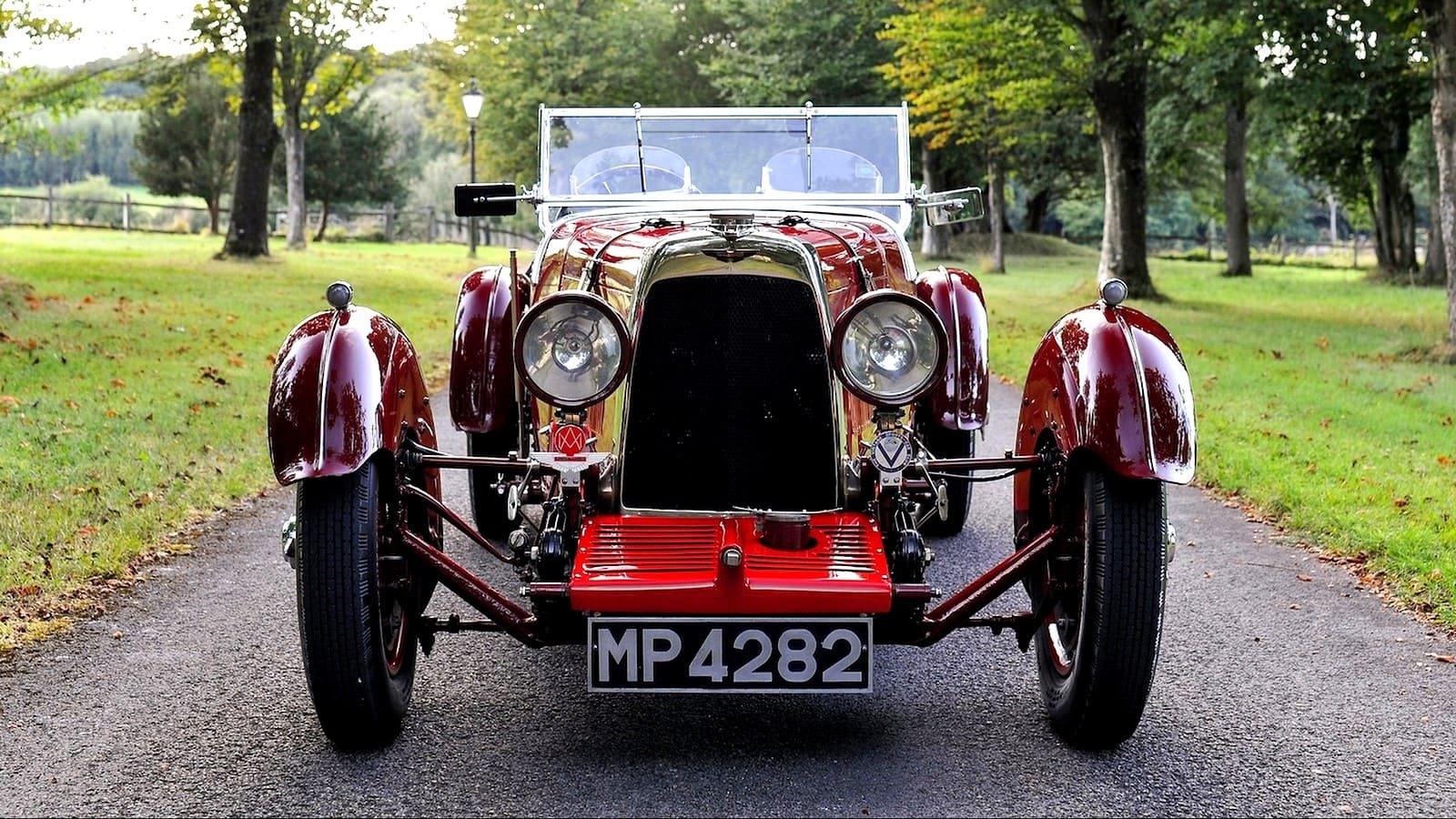 ASTON MARTIN LM1 BERTELLI DROPHEAD COUPE, foto 4