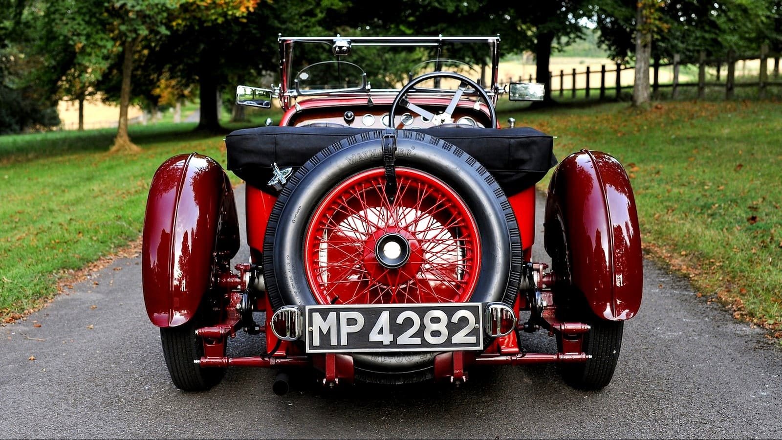 ASTON MARTIN LM1 BERTELLI DROPHEAD COUPE, foto 5