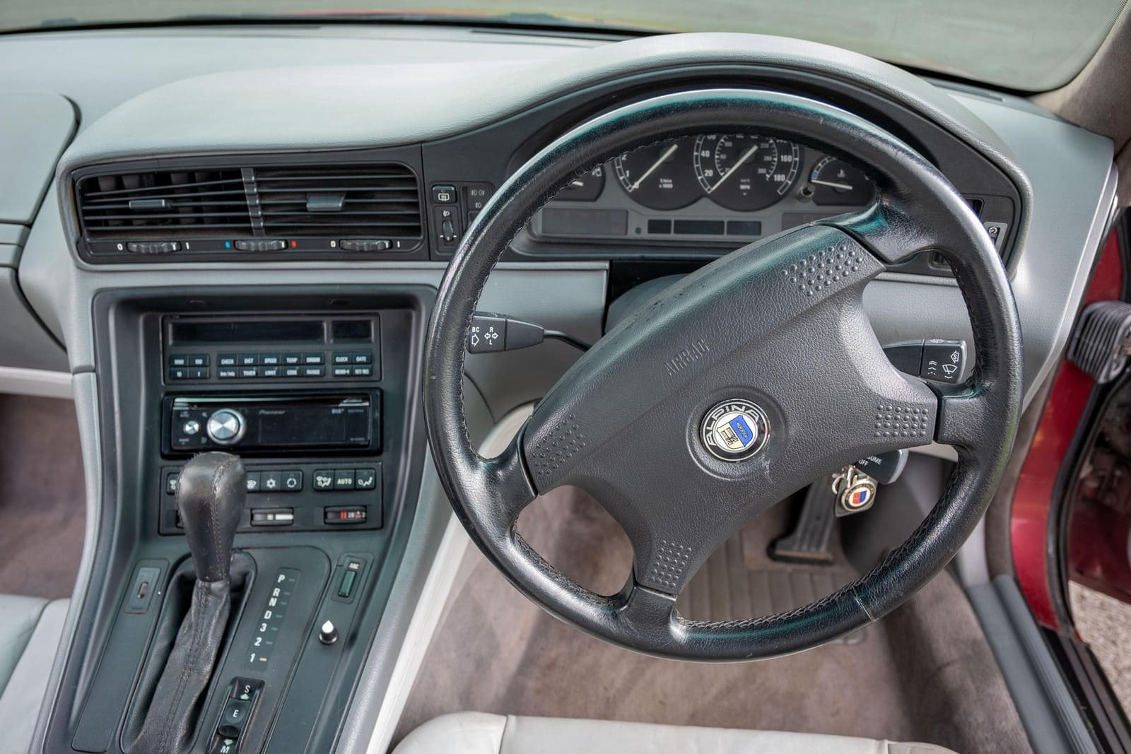 1993 - BMW 850i UK VERSION, foto 65