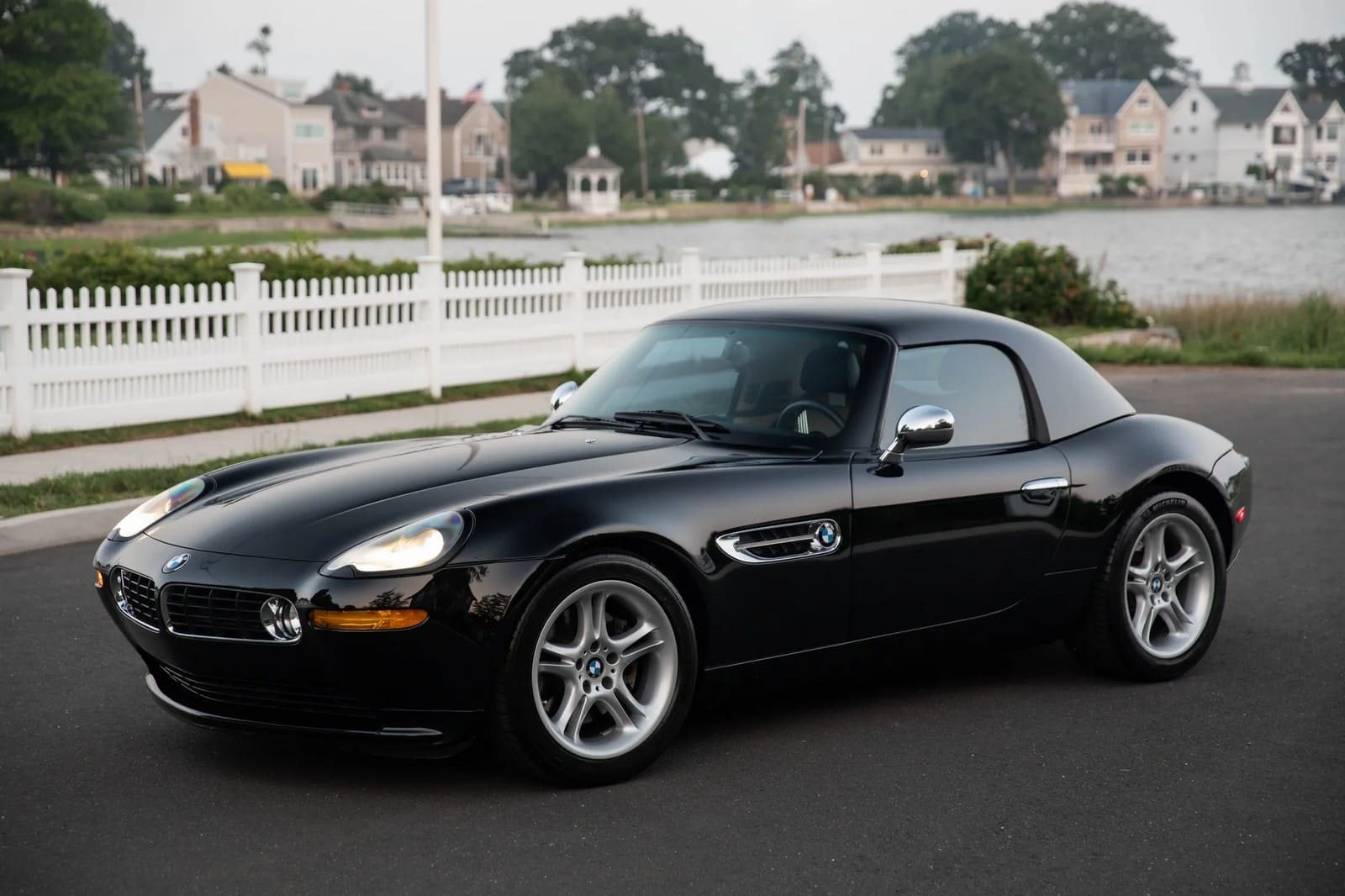 2002 - BMW Z8 ROADSTER SCHWARZ II, foto 1