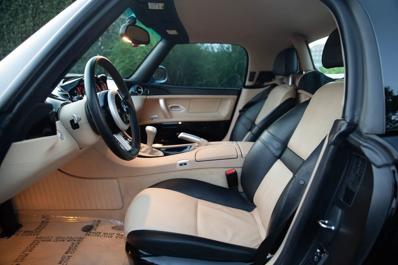 2002 - BMW Z8 ROADSTER SCHWARZ II, foto 5