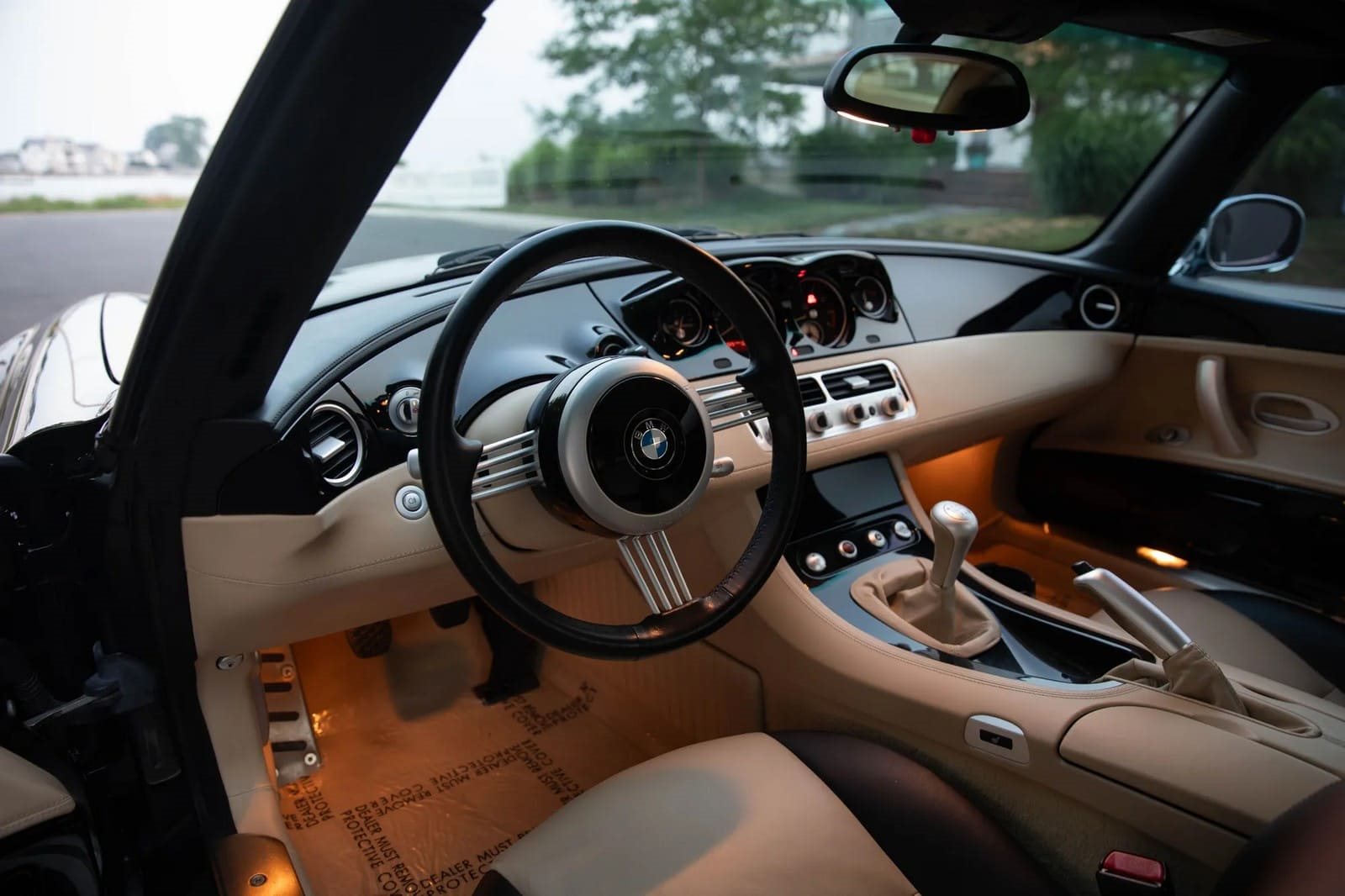 2002 - BMW Z8 ROADSTER SCHWARZ II, foto 27