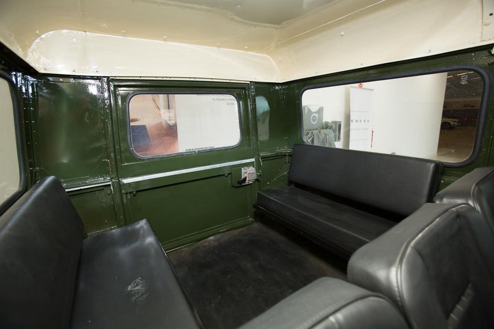 1961 - LAND ROVER SANTANA SERIES II 88, foto 37