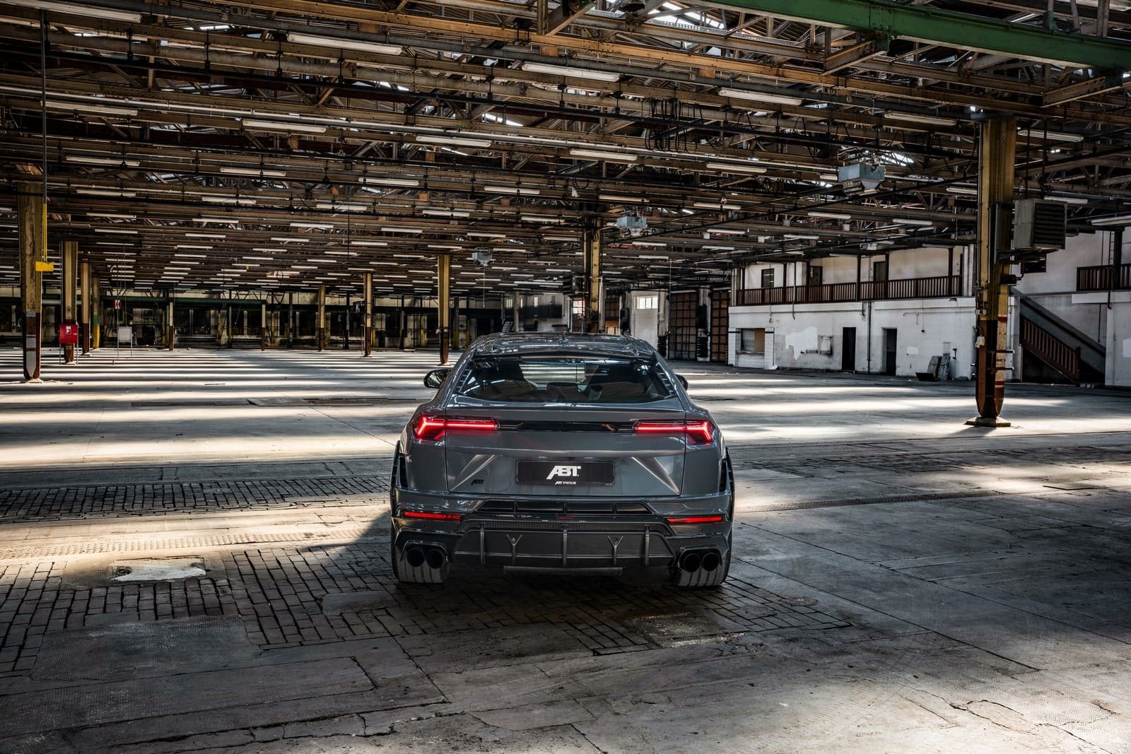 2023 - LAMBORGHINI URUS SCATENATO BY ABT SPORTSLINE, foto 4