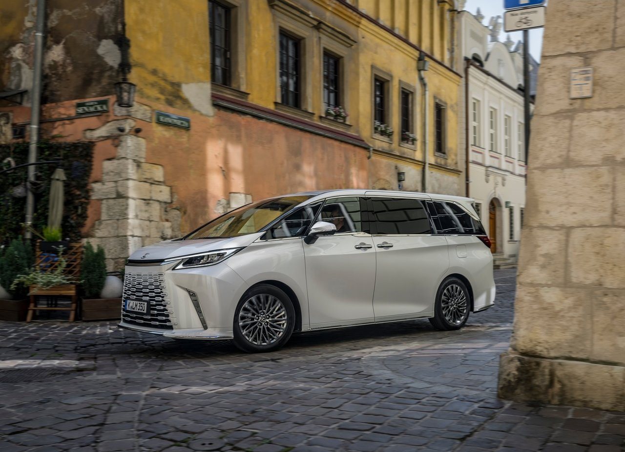 2024 - LEXUS LM EU VERSION, foto 21