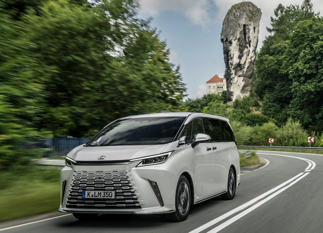 2024 - LEXUS LM EU VERSION, foto 24