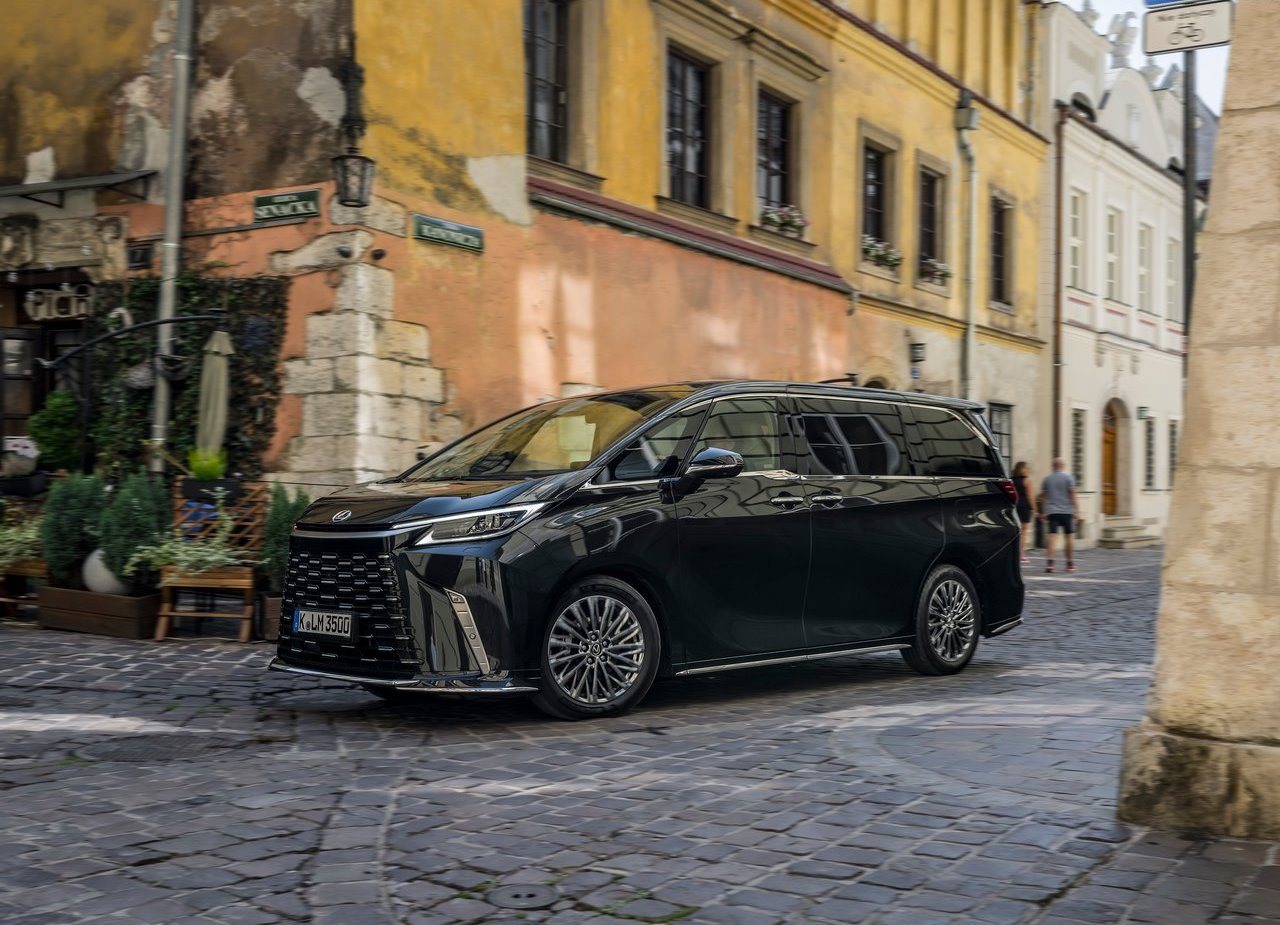 2024 - LEXUS LM EU VERSION, foto 36