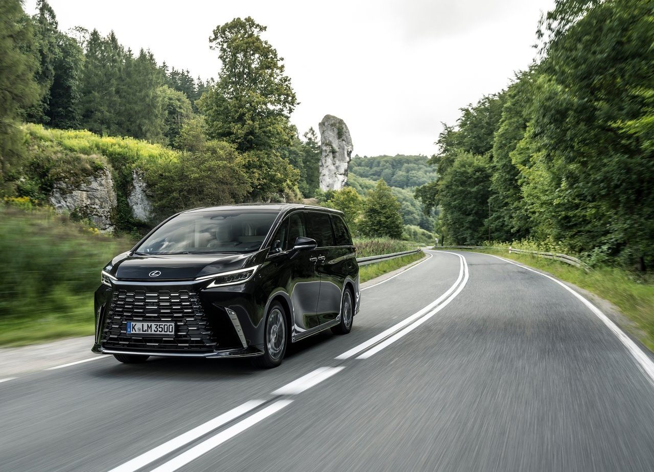 2024 - LEXUS LM EU VERSION, foto 43