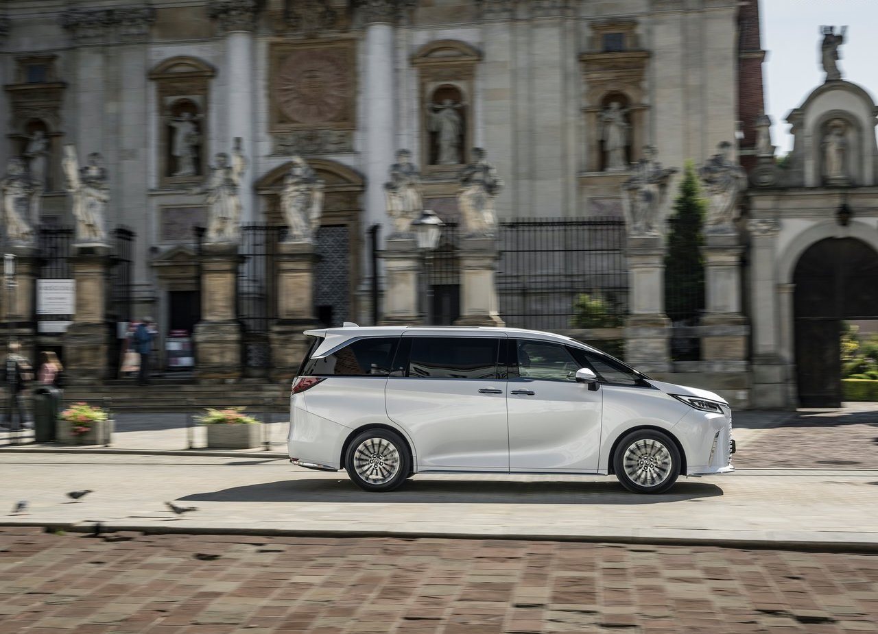 2024 - LEXUS LM EU VERSION, foto 53