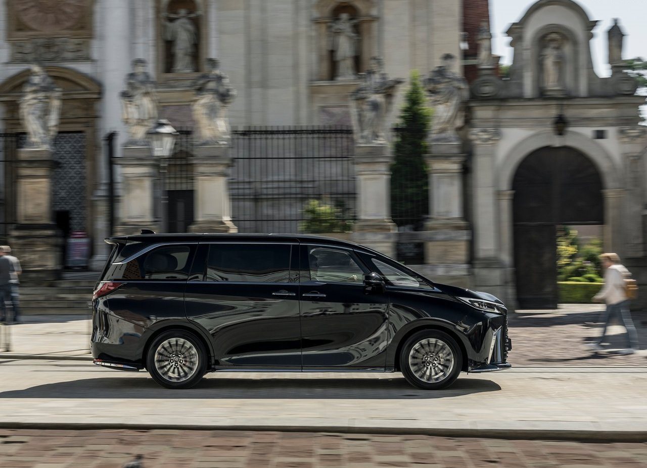 2024 - LEXUS LM EU VERSION, foto 59