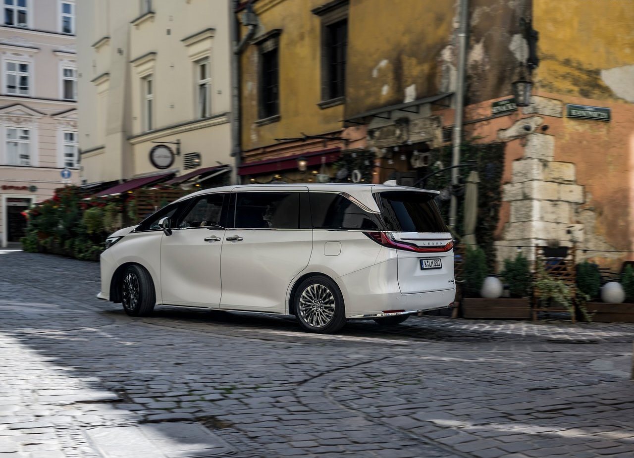 2024 - LEXUS LM EU VERSION, foto 83