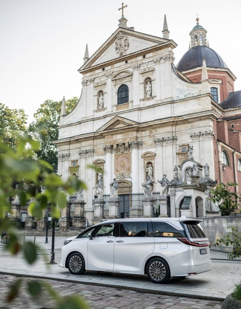 2024 - LEXUS LM EU VERSION, foto 150