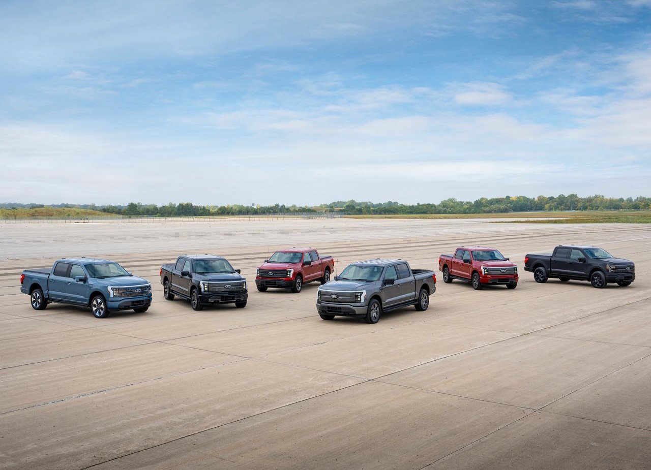 FORD F-150 LIGHTNING FLASH, foto 4