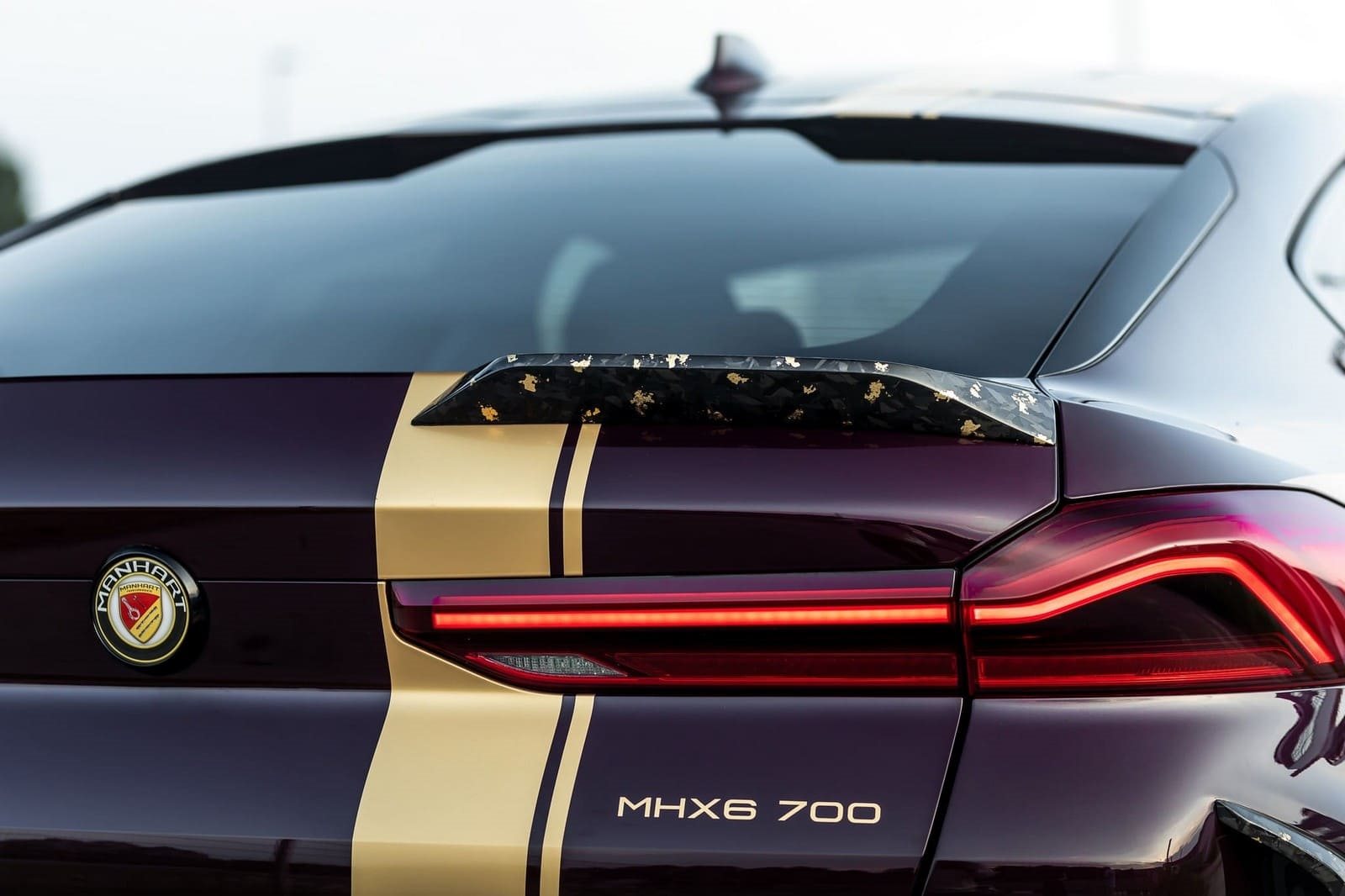 2023 - BMW X6 MHX6 700 GOLDEN EDITION BY MANHART, foto 10