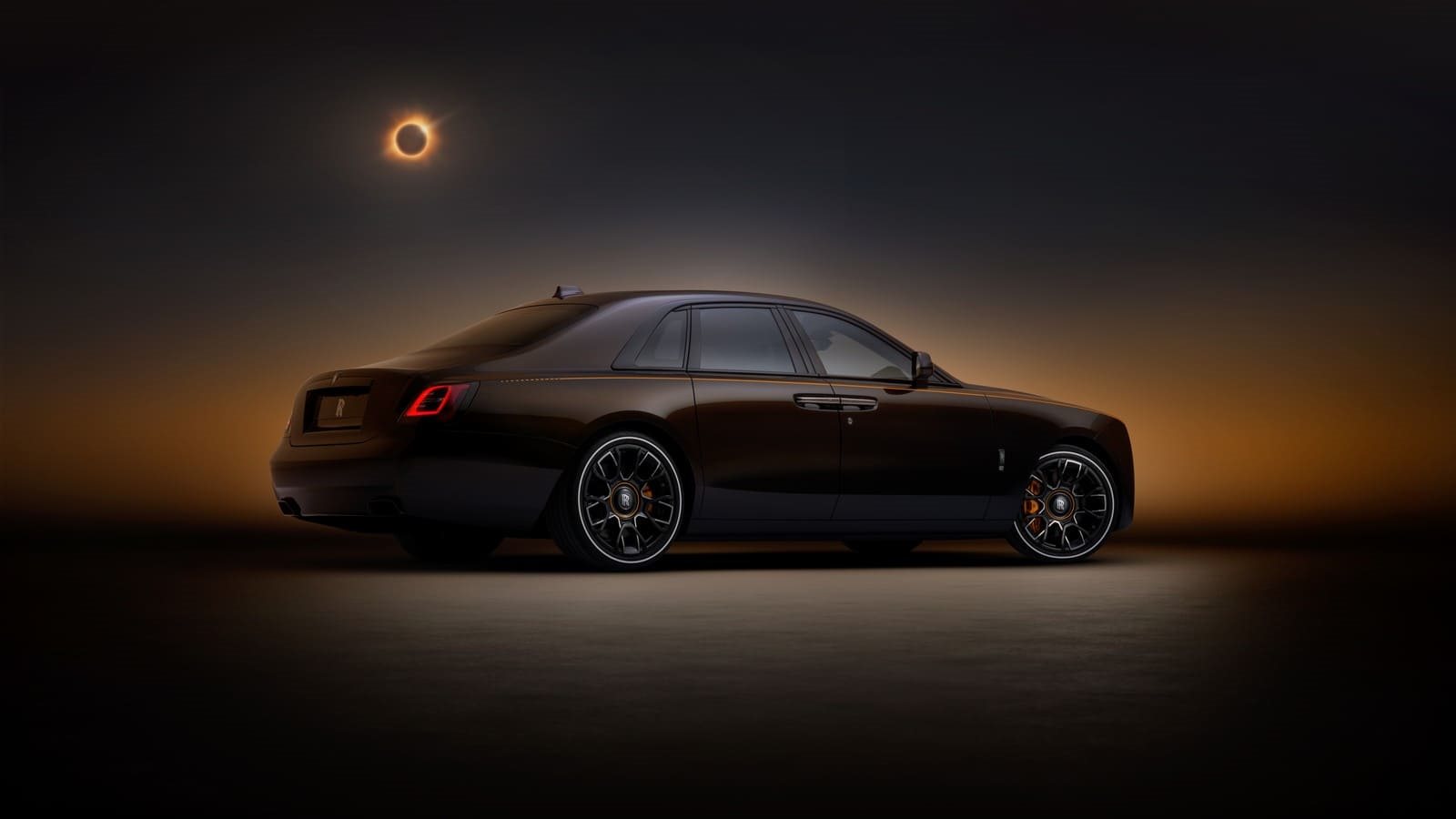 ROLLS-ROYCE BLACK BADGE GHOST ÉKLEIPSIS PRIVATE COLLECTION, foto 2