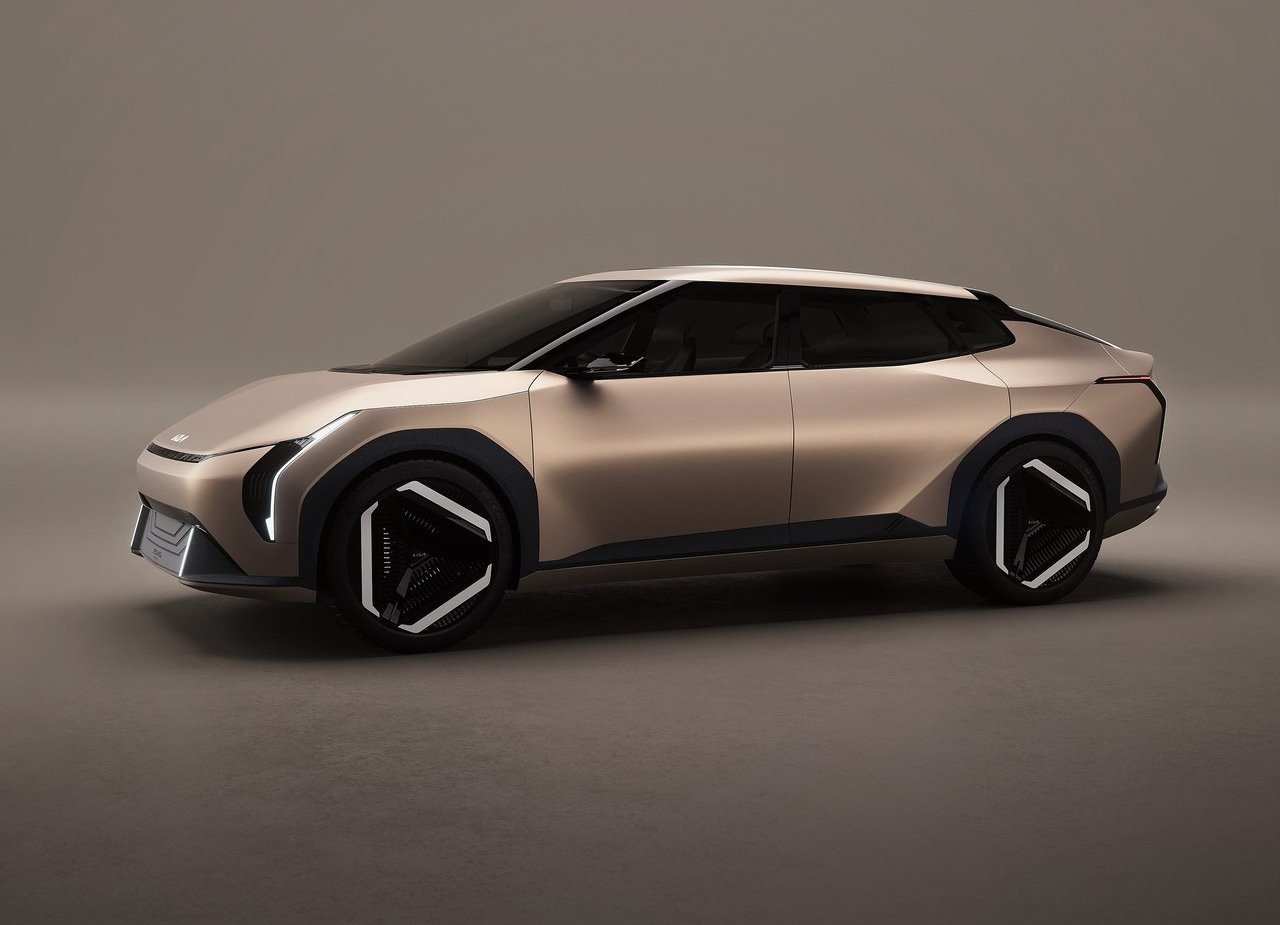 KIA CONCEPT EV4, foto 5