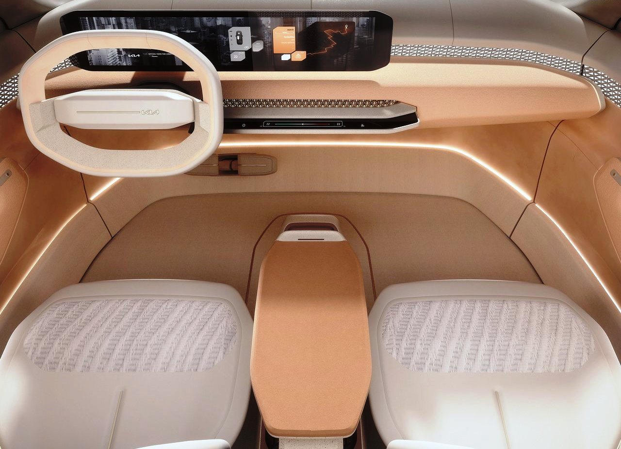 KIA CONCEPT EV4, foto 12