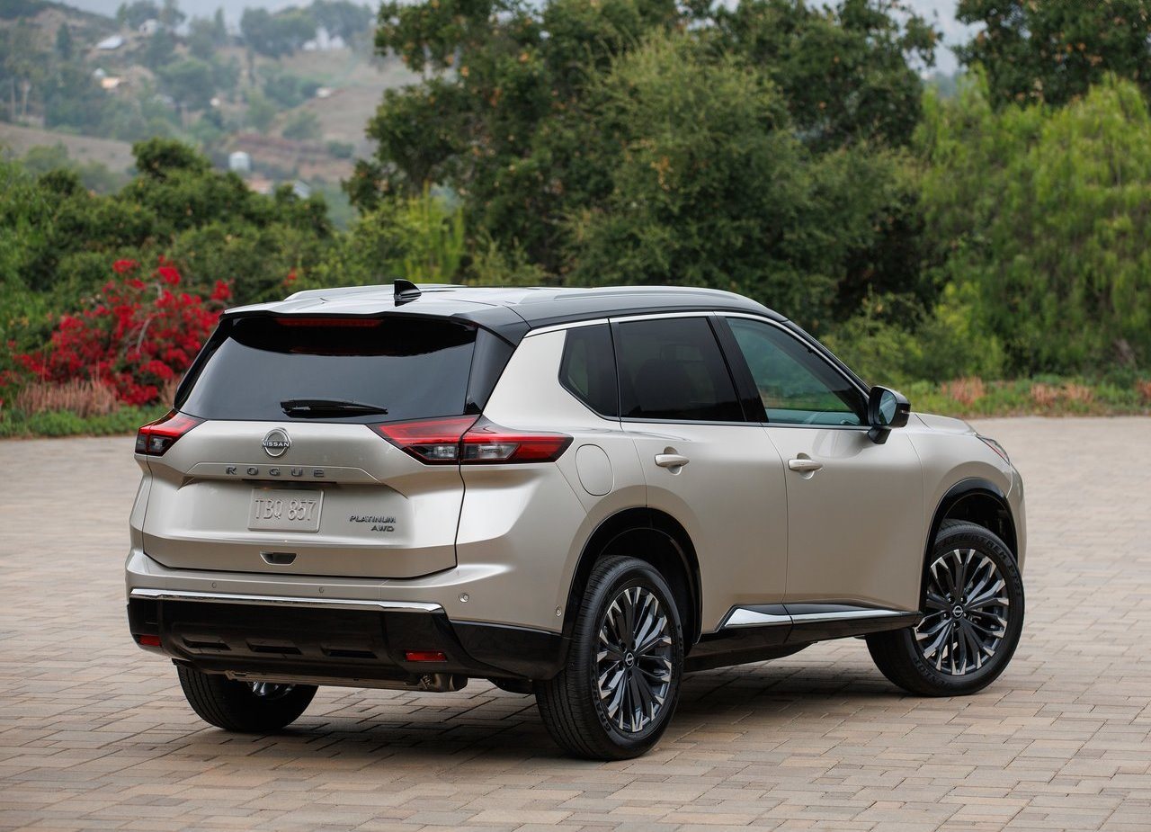 NISSAN ROGUE, foto 11