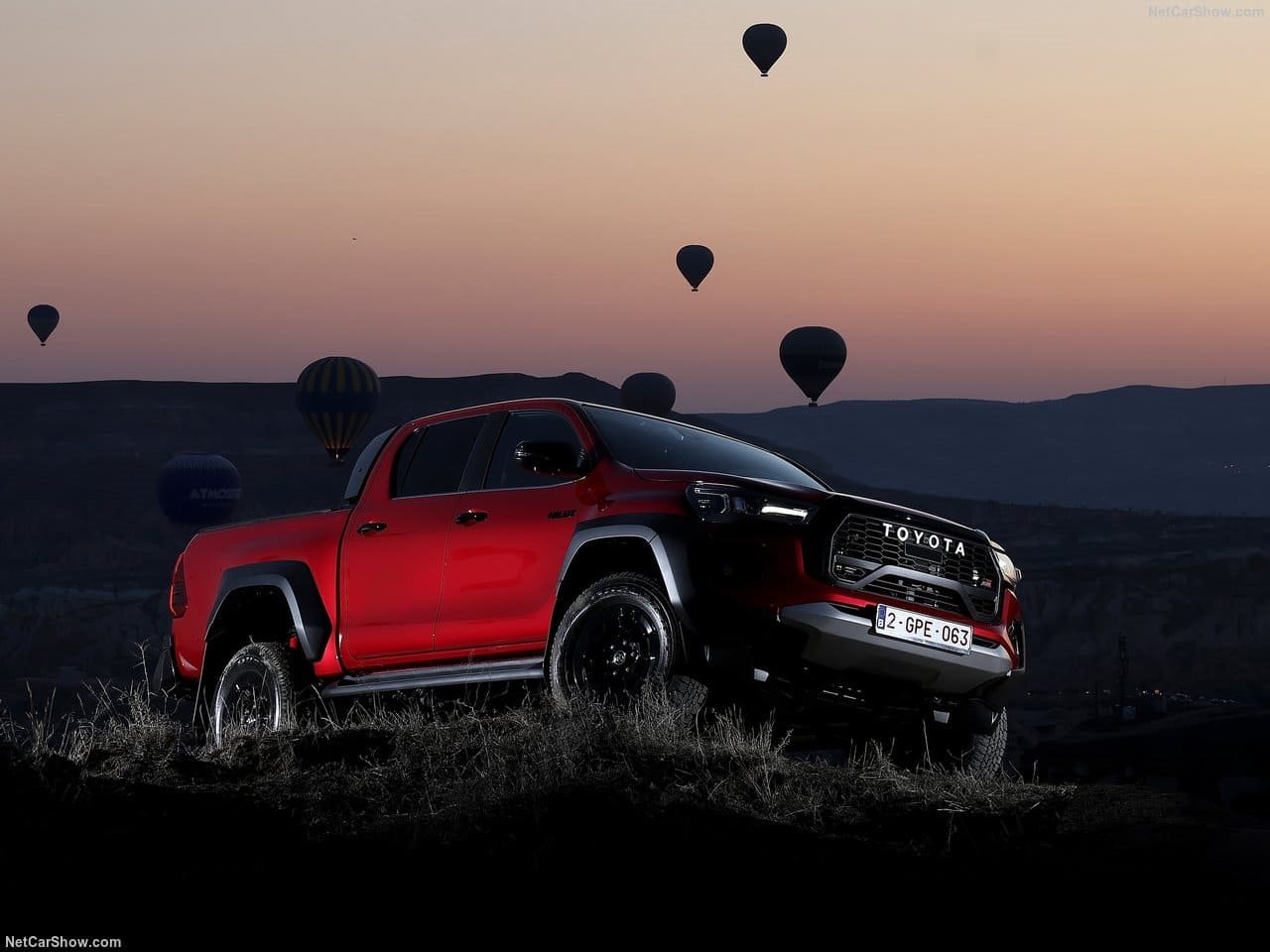 2024 - TOYOTA HILUX GR SPORT II, foto 1
