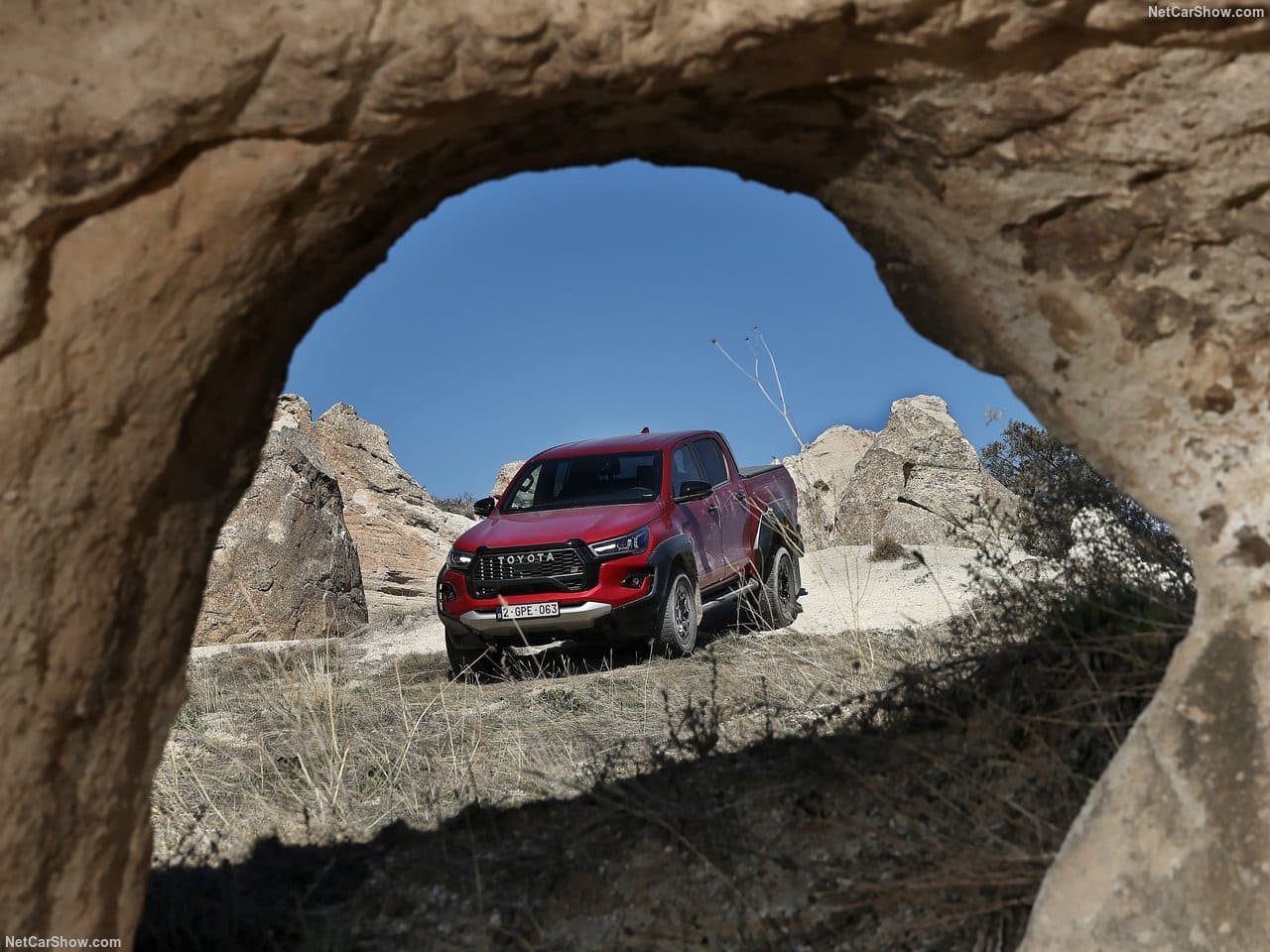 2024 - TOYOTA HILUX GR SPORT II, foto 9