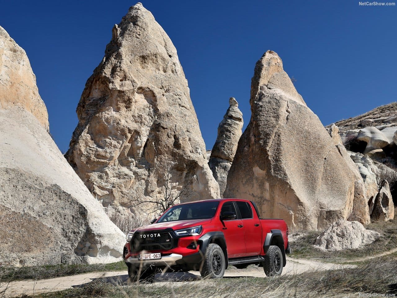 2024 - TOYOTA HILUX GR SPORT II, foto 11