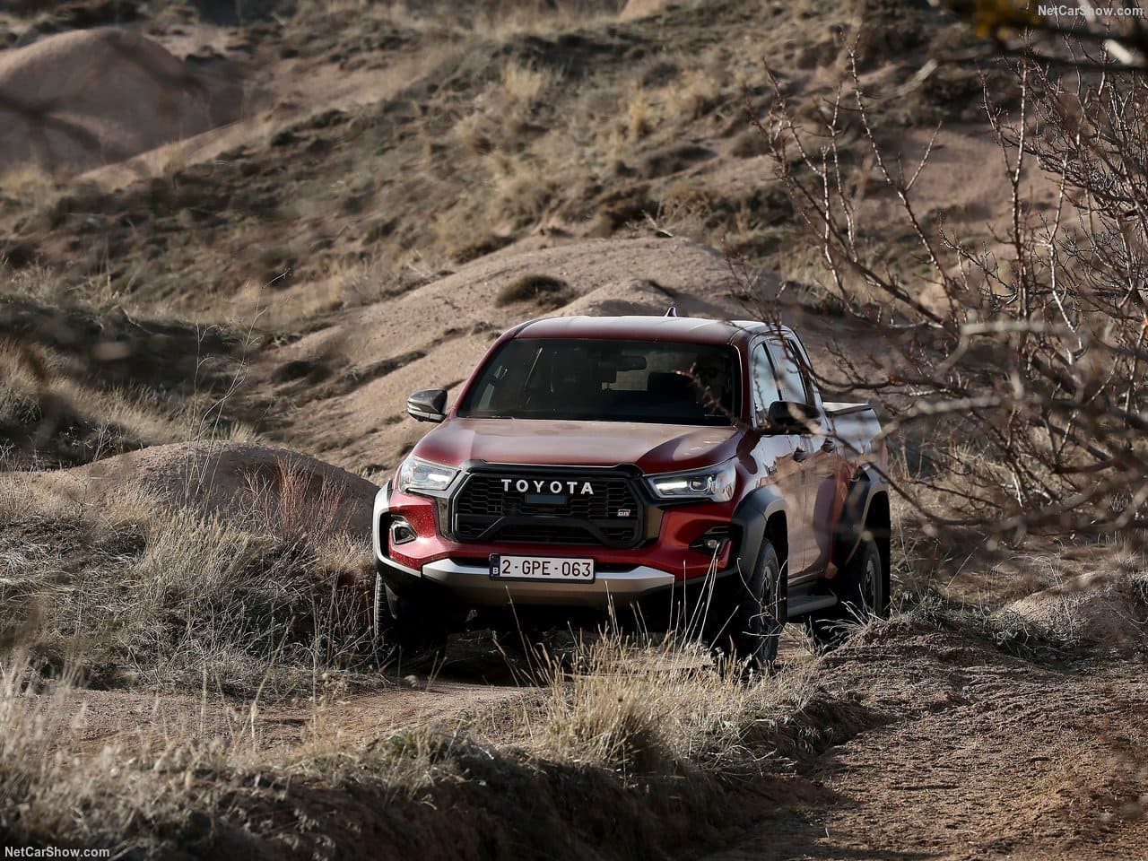 2024 - TOYOTA HILUX GR SPORT II, foto 12