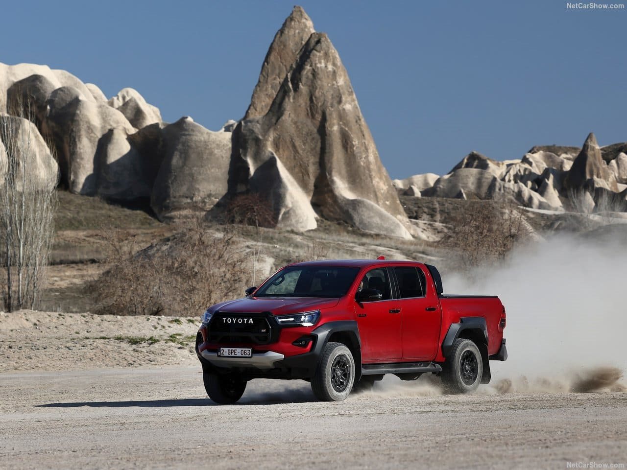 2024 - TOYOTA HILUX GR SPORT II, foto 18
