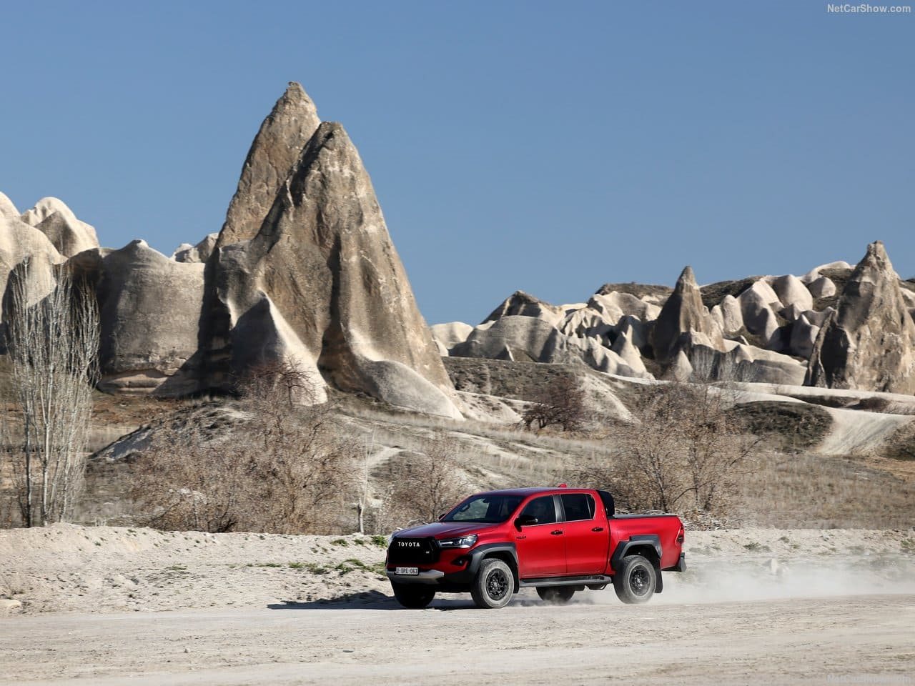 2024 - TOYOTA HILUX GR SPORT II, foto 24