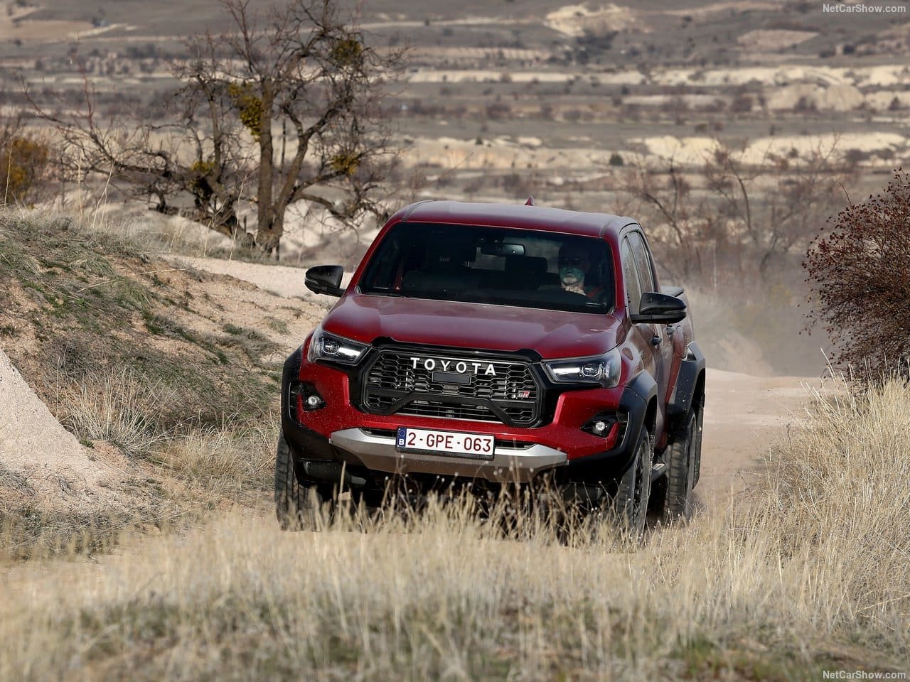 2024 - TOYOTA HILUX GR SPORT II, foto 25