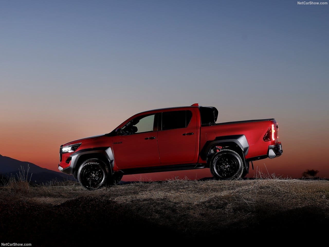 2024 - TOYOTA HILUX GR SPORT II, foto 41