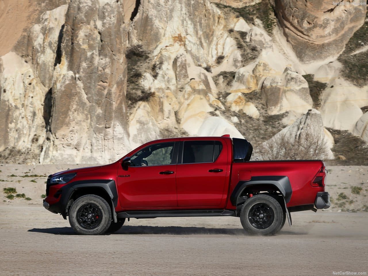 2024 - TOYOTA HILUX GR SPORT II, foto 44