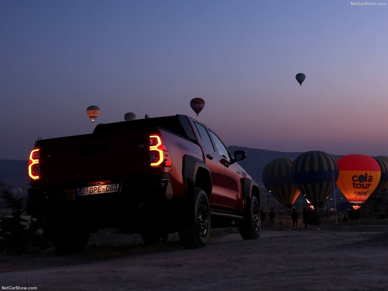2024 - TOYOTA HILUX GR SPORT II, foto 51